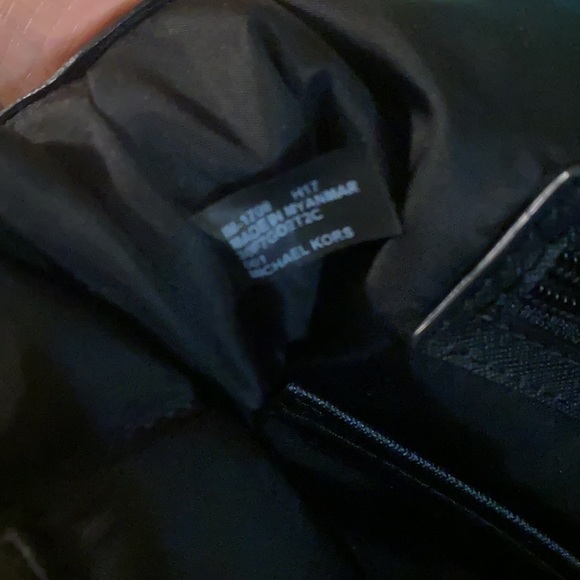 Michael Kors black bag with studded bottom - Picture 9 of 13